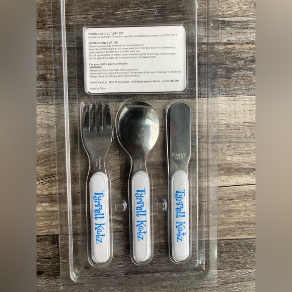 Tyrrell Katz Dinosaur 3-Piece Children’s Cutlery Set - Picture 6 of 6